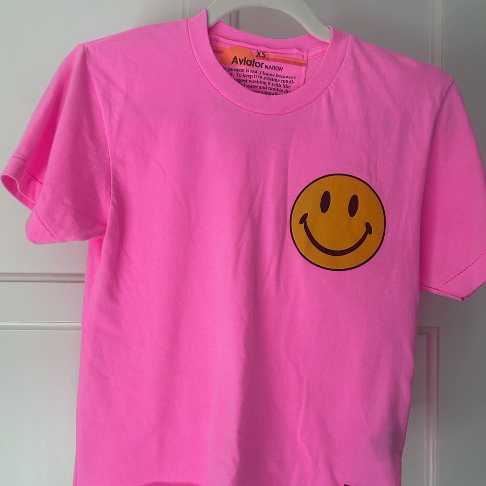 Aviator Nation SMILEY 2 BOYFRIEND TEE - NEON PINK